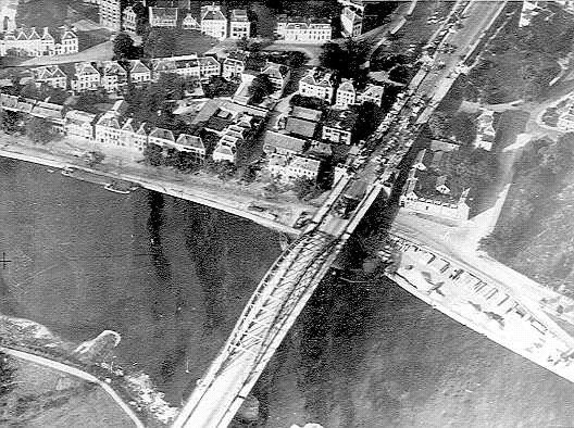 Arnhem Bridge During Battle.jpg