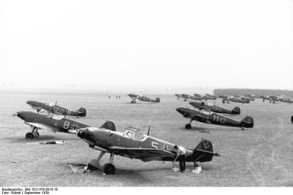 Click to view full size image
 ============== 
In the east, Poland.- Messerschmitt Me 109 Bs, Field Airport.

Source: German Federal Archive
