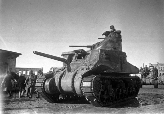 Click to view full size image
 ============== 
Russian liberation of Vyazma with M3 Grants.
