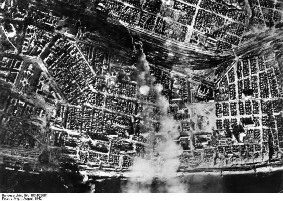 Click to view full size image
 ============== 
Aerial view of Stalingrad from a German bomber, Russia, Aug 1942.

Source: German Federal Archive
